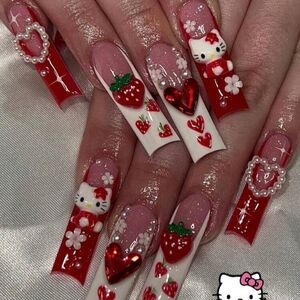 Hello Kitty Red and White Nail Art